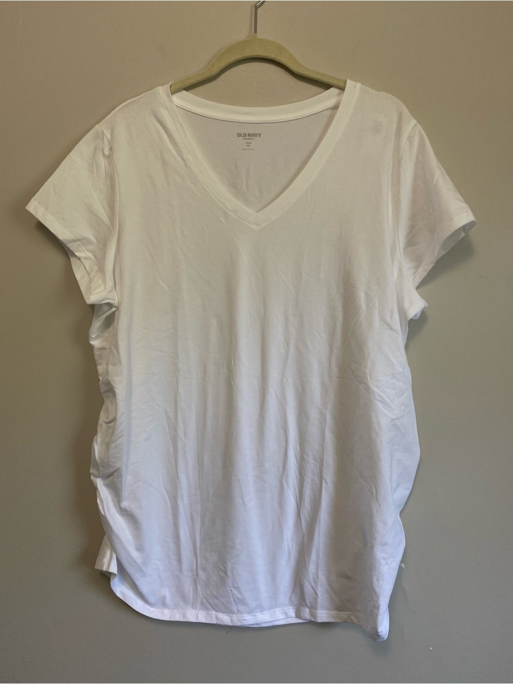 Old Navy Maternity T Shirt XXL V Neck Ruched Basics Classic Soft Minimalist NWT